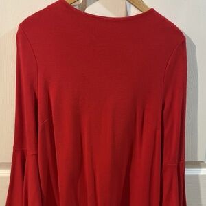 Crown & Ivy Red 3/4 Flare Sleeve Cotton Blouse Women’s M